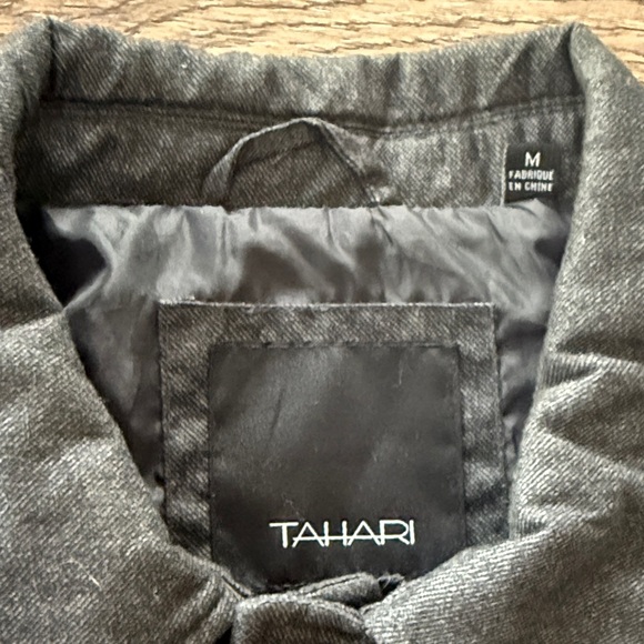 Tahari Men's Charcoal Quilted Jacket - Picture 2 of 3